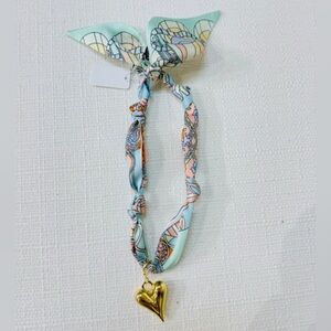 Gemelli Gold Heart Scart Necklace with Multicolor Fabric
